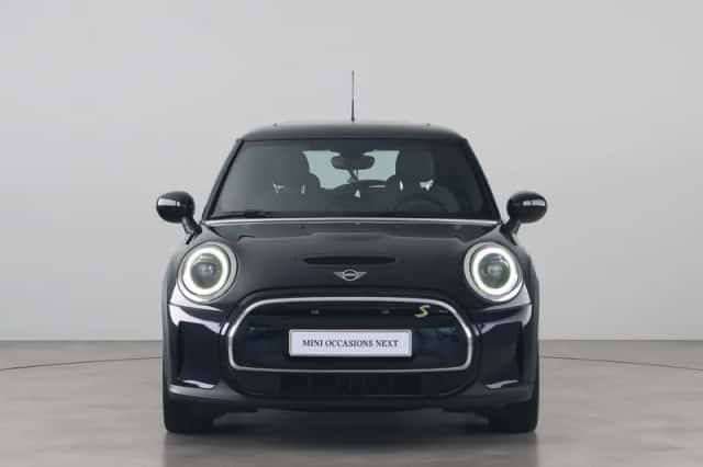 MINI Mini Electric (2021) thumbnail 2