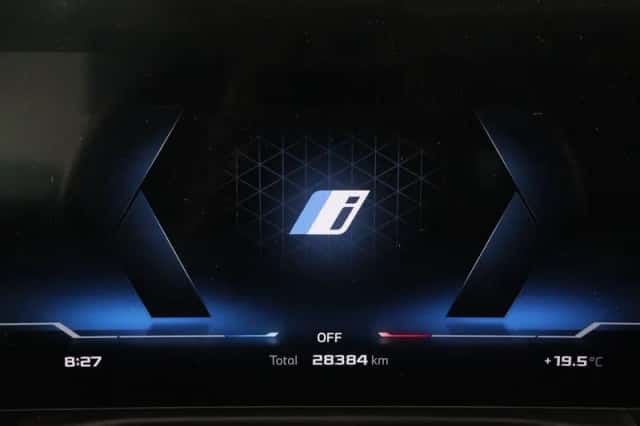 BMW i4 (2026) thumbnail 4