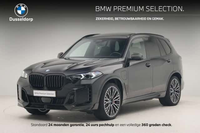 BMW X5 (2024) thumbnail 1