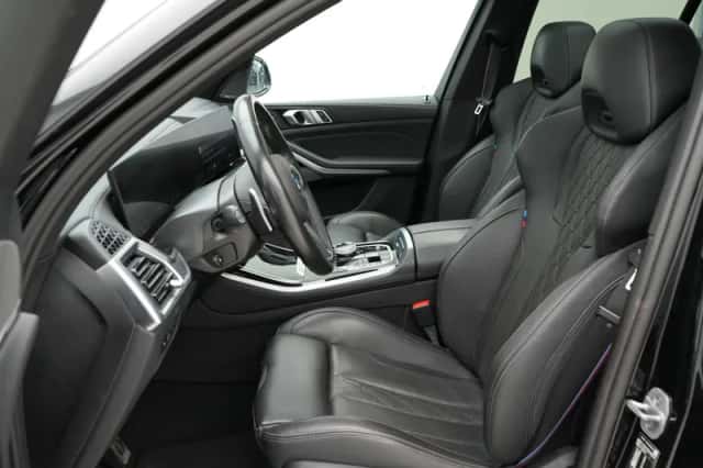 BMW X5 (2024) thumbnail 6
