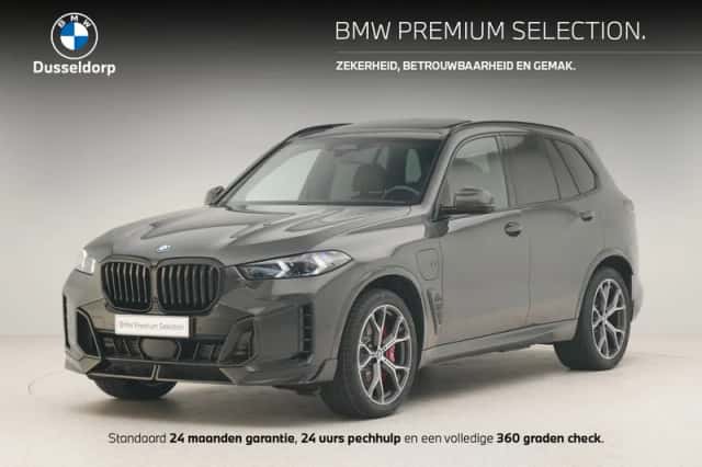 BMW X5 (2023) thumbnail 1