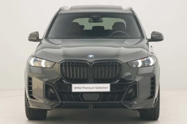 BMW X5 (2023) thumbnail 6