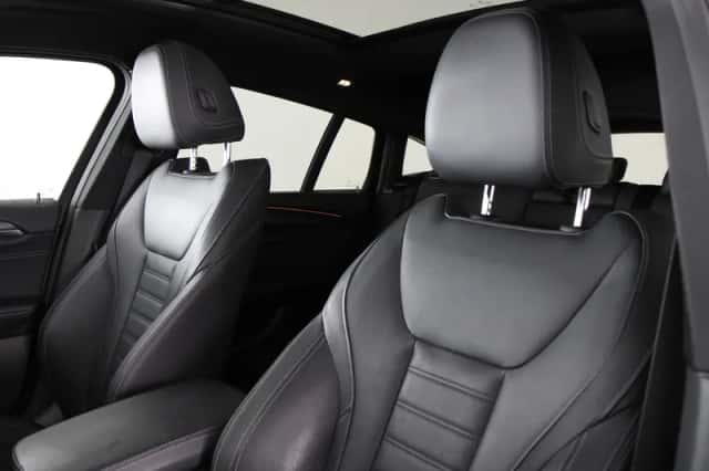 BMW X4 (2022) thumbnail 5