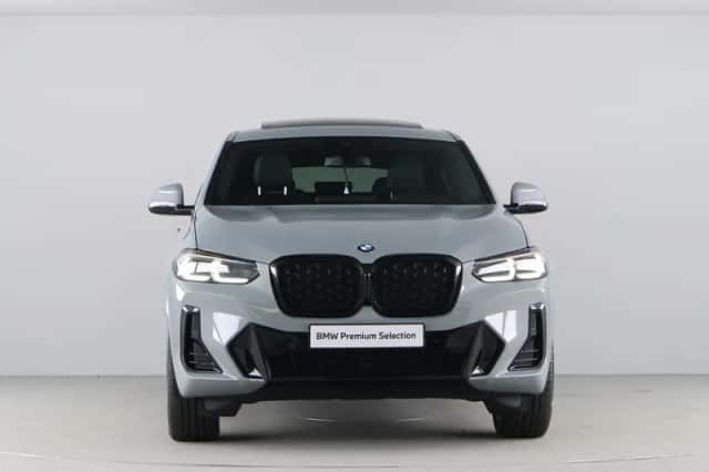 BMW X4 (2022) thumbnail 6