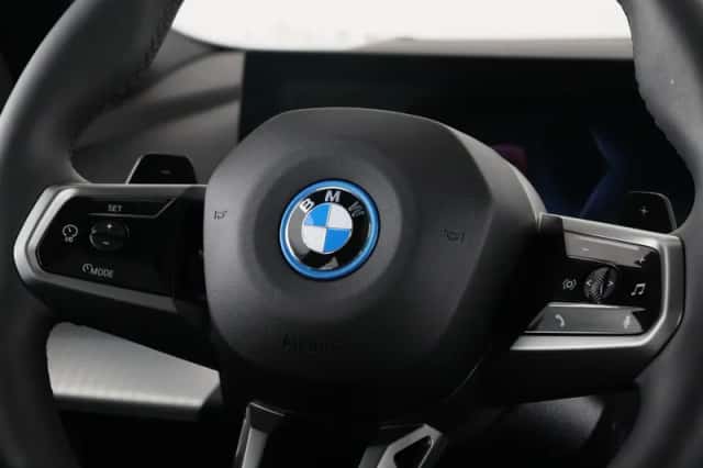 BMW 5-Serie (2025) thumbnail 4