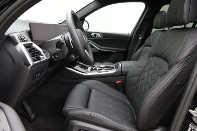 BMW X5 (2025) thumbnail 5