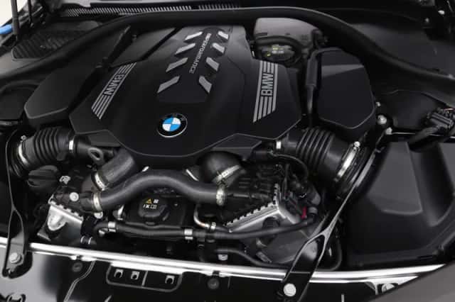 BMW 8-Serie Gran Coupé (2024) thumbnail 4