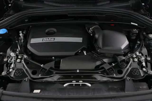 BMW X1 (2025) thumbnail 5