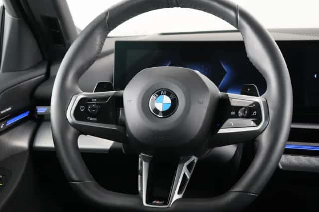 BMW 5-Serie (2025) thumbnail 2