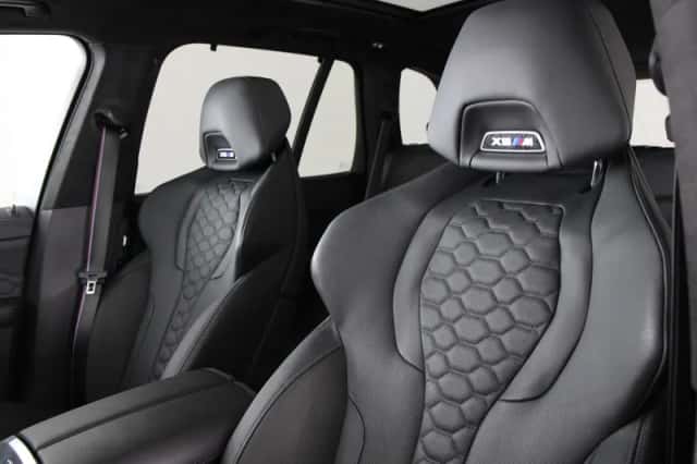 BMW X5 (2024) thumbnail 5