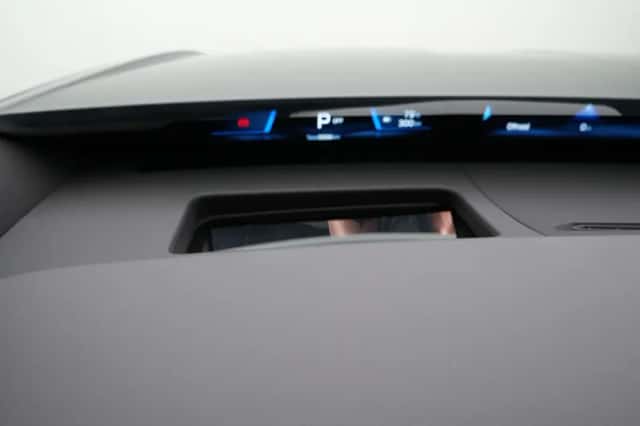 BMW iX3 (2026) thumbnail 3