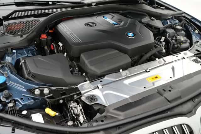 BMW 3-Serie (2025) thumbnail 4