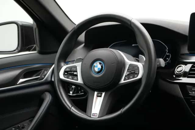 BMW 5-Serie (2024) thumbnail 2