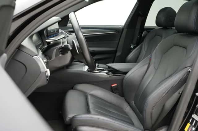 BMW 5-Serie (2024) thumbnail 4