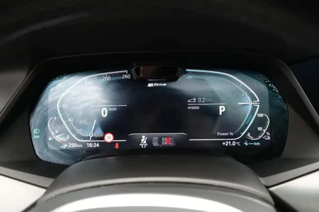 BMW X5 (2023) thumbnail 3