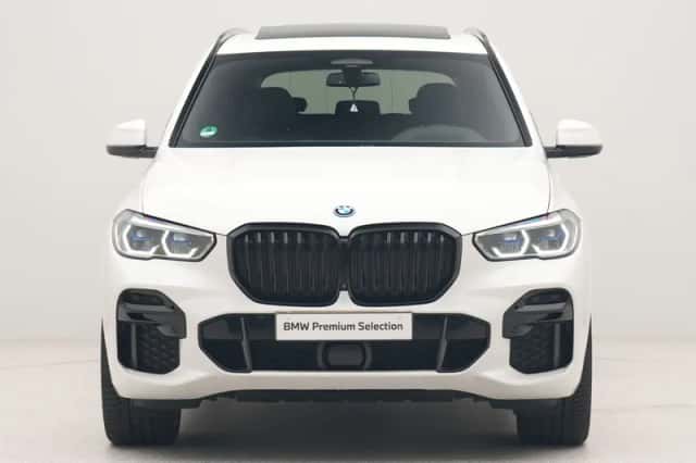 BMW X5 (2023) thumbnail 5