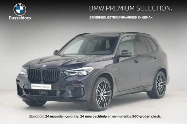 BMW X5 (2022) thumbnail 1