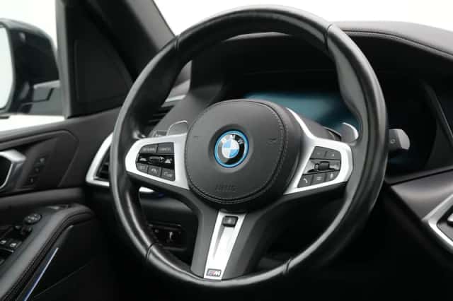 BMW X5 (2022) thumbnail 2