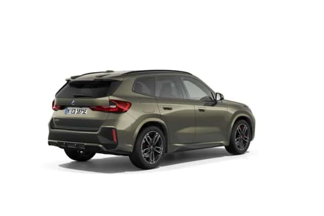 BMW iX1 (2026) thumbnail 2
