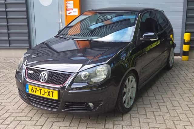Volkswagen Polo (2006) thumbnail 2