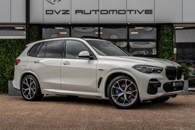 BMW X5 (2022) thumbnail 5