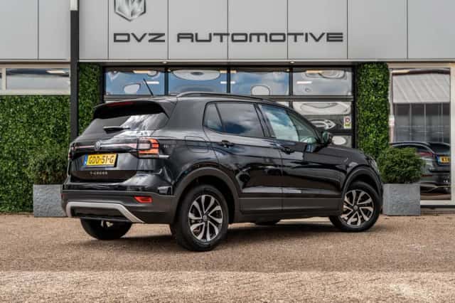 Volkswagen T-Cross (2022) thumbnail 3