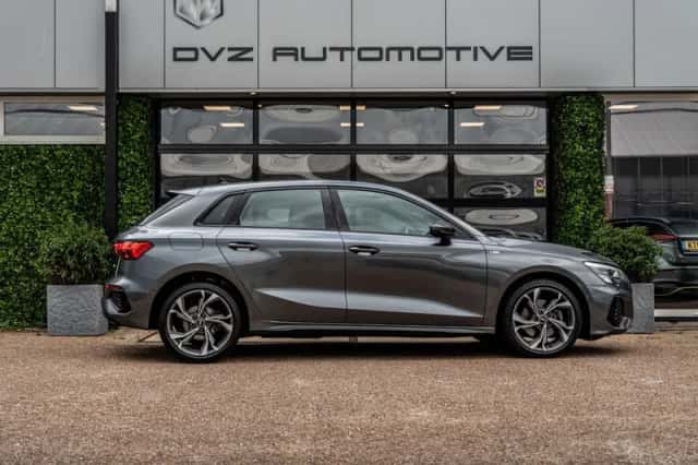 Audi A3 (2022) thumbnail 4