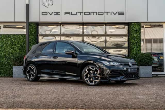 Volkswagen Golf (2025) thumbnail 5