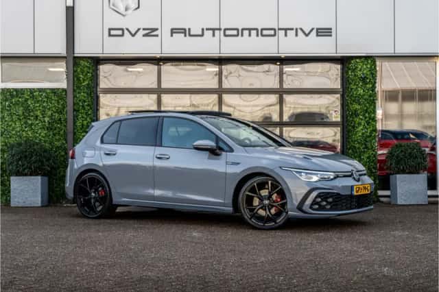 Volkswagen Golf (2024) thumbnail 6