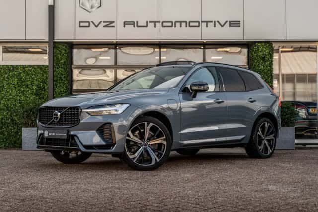 Volvo XC60 (2024) thumbnail 1