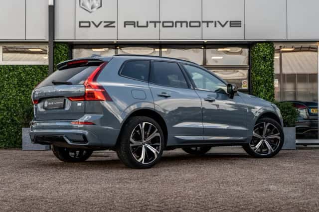 Volvo XC60 (2024) thumbnail 4