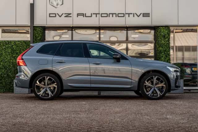 Volvo XC60 (2024) thumbnail 5