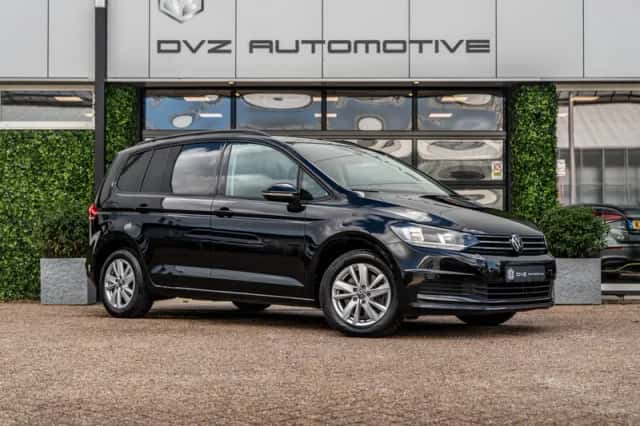 Volkswagen Touran (2023) thumbnail 5