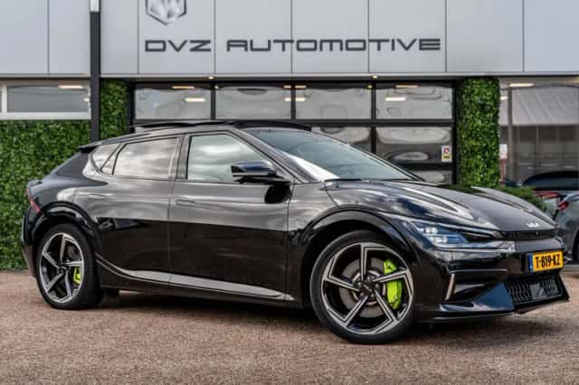 Kia EV6 (2023) thumbnail 6