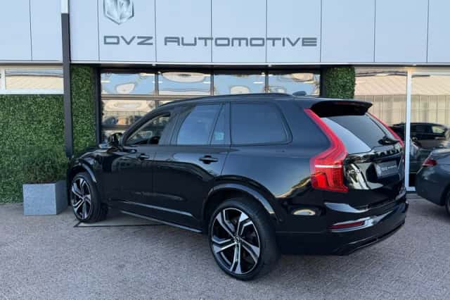 Volvo XC90 (2024) thumbnail 4
