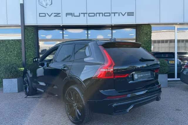 Volvo XC60 (2025) thumbnail 4
