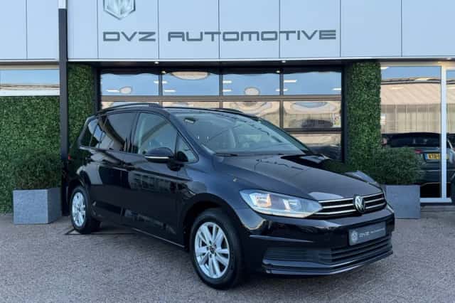Volkswagen Touran (2023) thumbnail 5