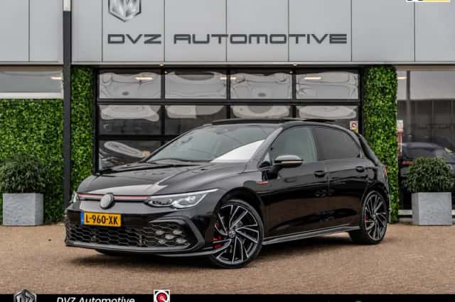 Volkswagen Golf (2020) thumbnail 1
