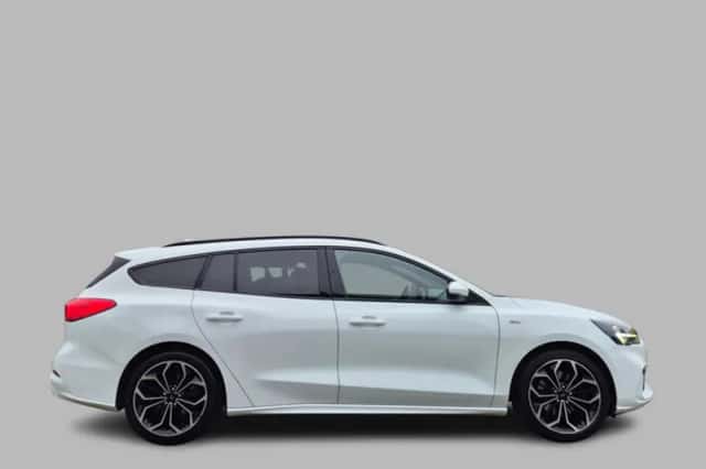 Ford Focus (2020) thumbnail 5