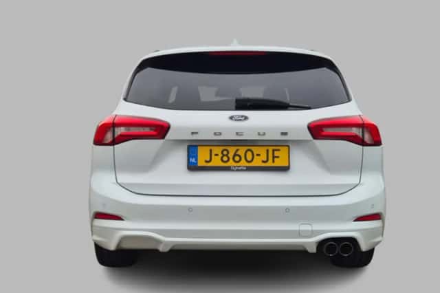 Ford Focus (2020) thumbnail 6