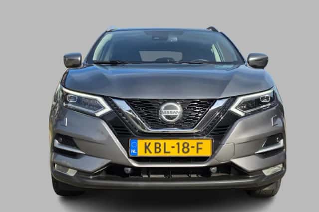 Nissan Qashqai (2021) thumbnail 4