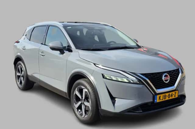 Nissan Qashqai (2022) thumbnail 2