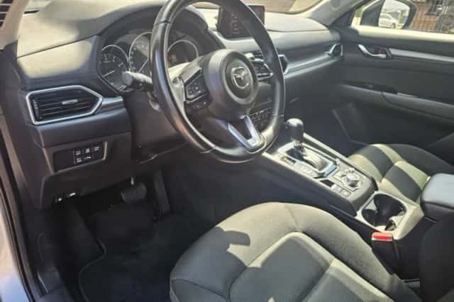 Mazda CX-5 (2019) thumbnail 3