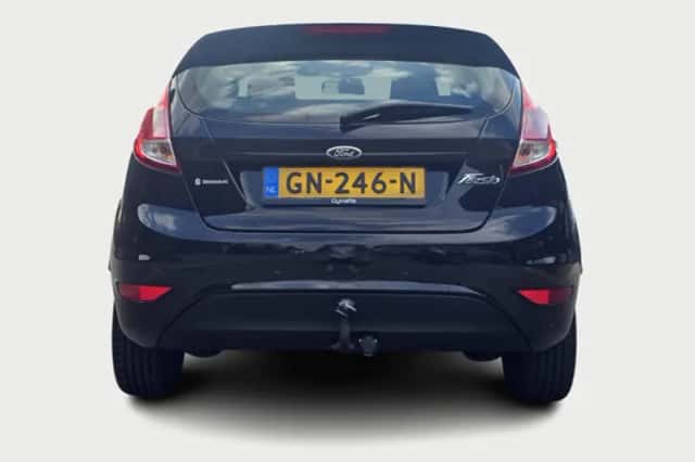 Ford Fiesta (2015) thumbnail 6