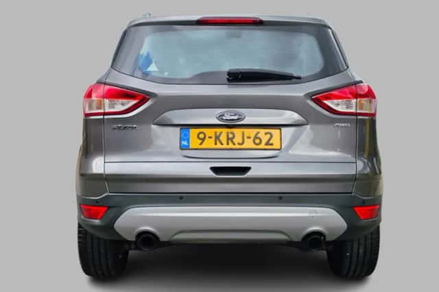 Ford Kuga (2013) thumbnail 6