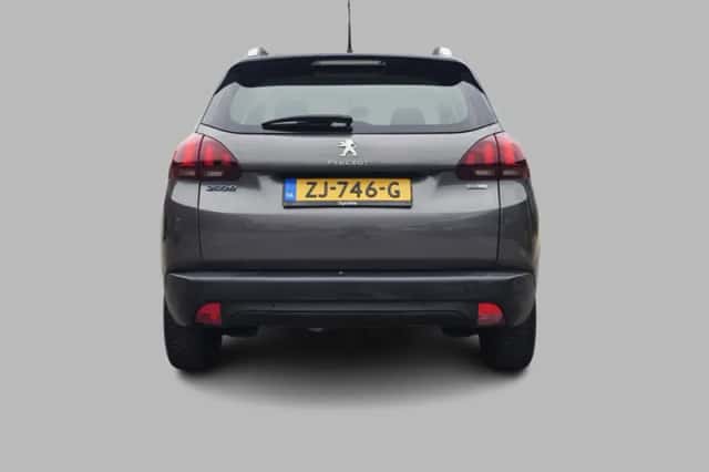 Peugeot 2008 (2017) thumbnail 6