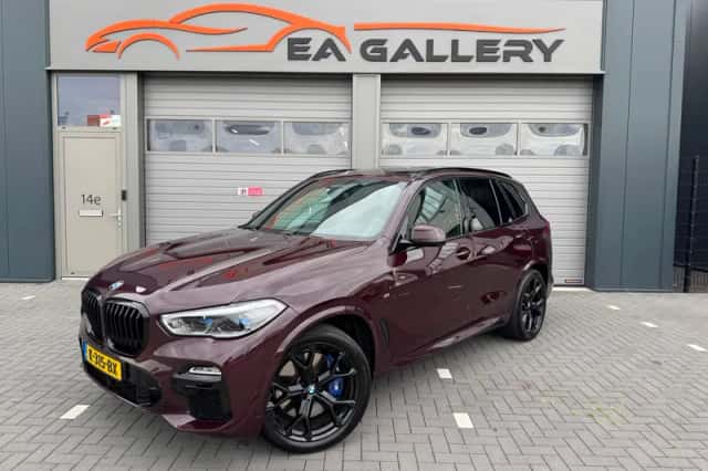 BMW X5 (2020) thumbnail 1