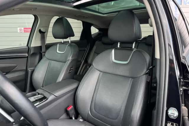Hyundai Tucson (2023) thumbnail 3
