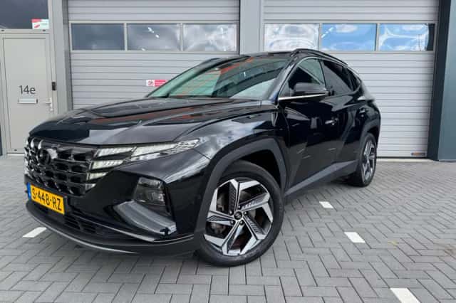 Hyundai Tucson (2023) thumbnail 4
