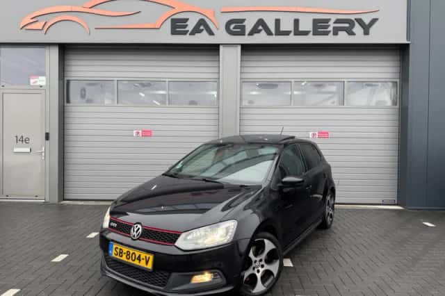 Volkswagen Polo (2013) thumbnail 1